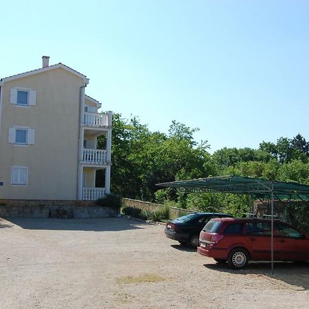 Apartments Novak By El-Pi Tours Malinska Esterno foto